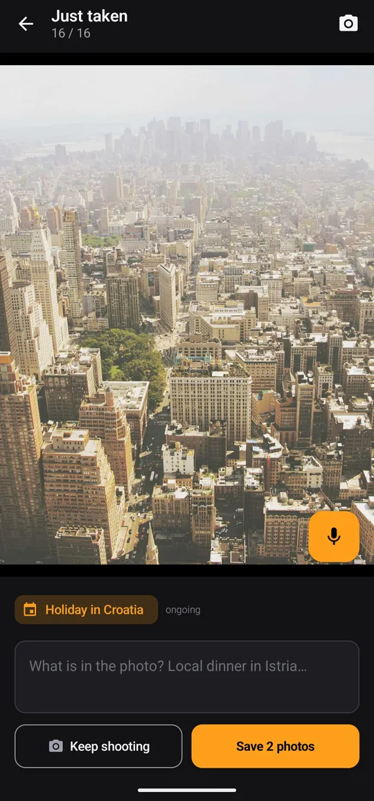 Snapisodes right after shooting: a comment field below the new photo, a microphone button and a Save button